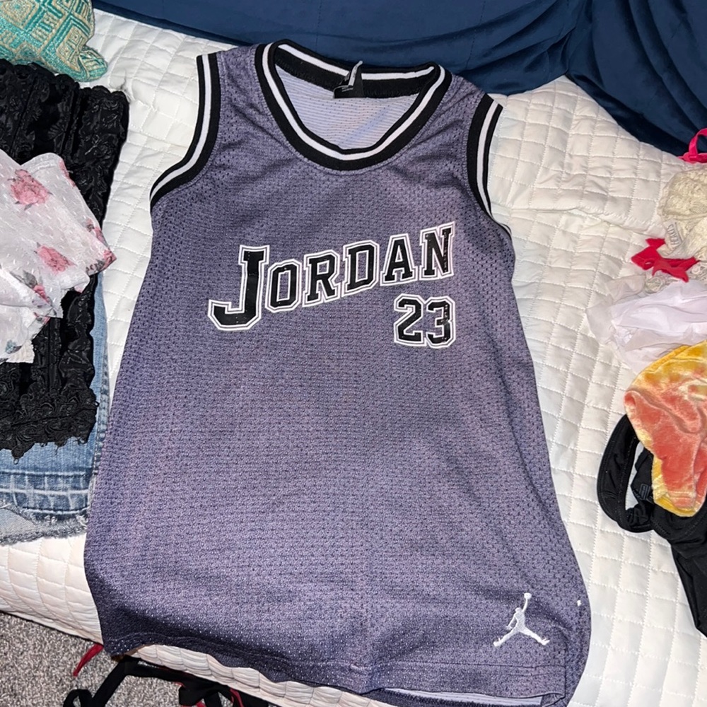 Boys large jordan jersey